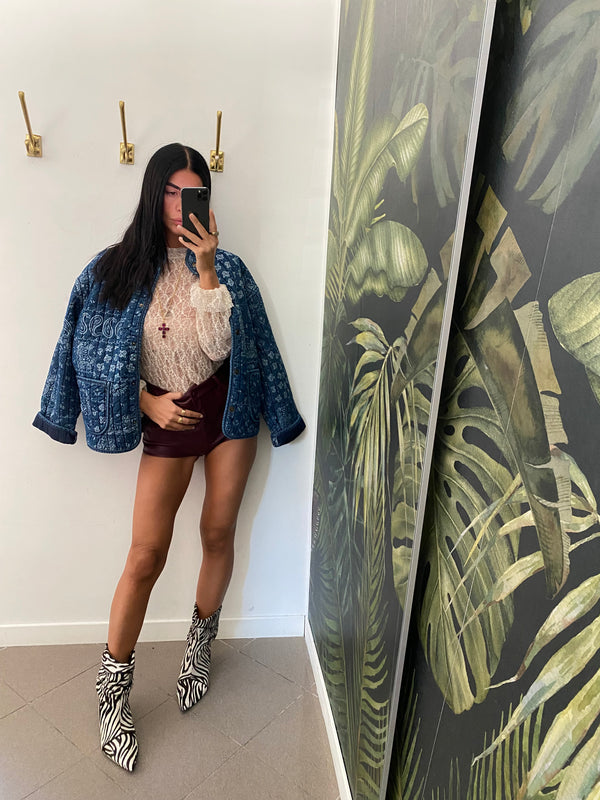 Mini shorts kostumn