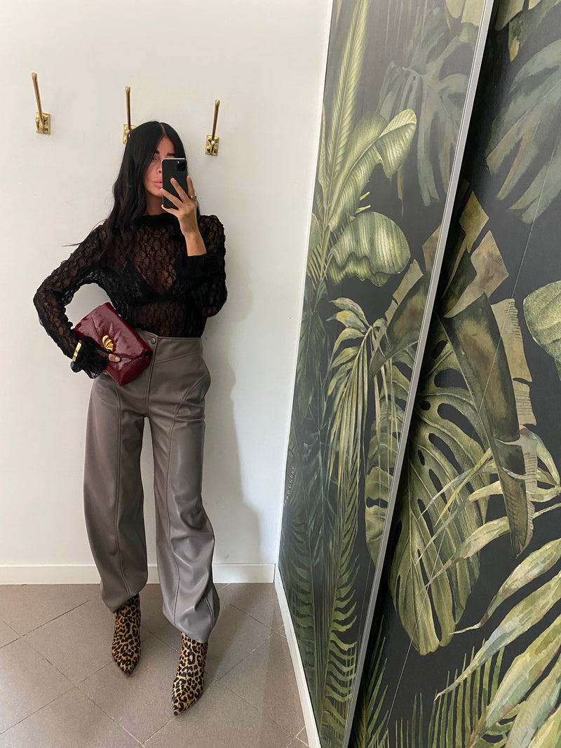 Pantaloni in ecopelle so allure