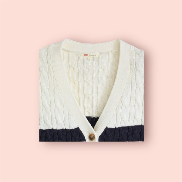 Cardigan levis